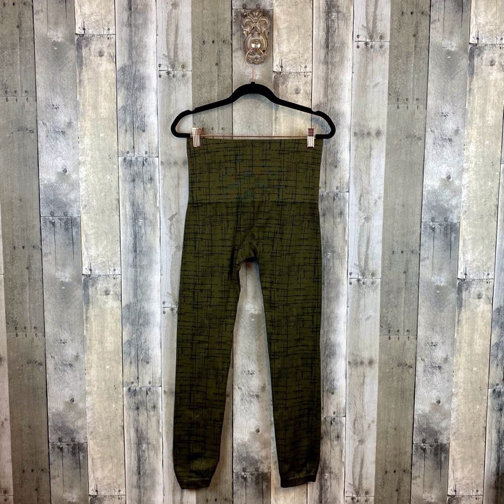 SPANX Crosshatch Grid Look At Me Now Seamless Leggings In Olive Size 1X.